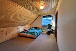Familienfreundliches Zentrum! Attraktives Wohnhaus in toller Lage von Schönwald – Schwarzwald-Baar-Kreis – Vorschaubild 17
