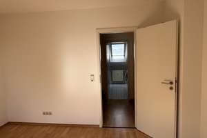 Helle 2-ZKB in Augsburg Hammerschmiede – 59m², EBK, Fernwärme – Aprikosenweg 3, 86169 Hammerschmiede, Augsburg – Vorschaubild 18