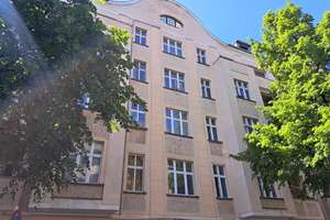 Ruhige und vermietete 2-Zimmer-Wohnung mit Balkon – Müggelstraße 5, 10247 Friedrichshain, Berlin – Vorschaubild 1