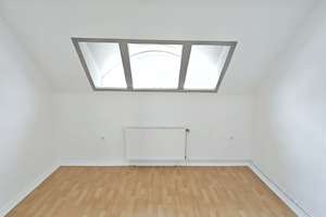 !! Helle 3 Zimmer Wohnung im Dachgeschoss - Nähe Weser !! – Rönnebecker Straße 54, 28777 Rönnebeck, Bremen – Vorschaubild 12