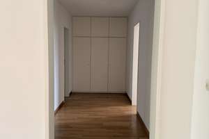 Moderne, helle 4-Zimmer-Wohnung in grüner Lage mit Blick in den Kaiserpark (Nähe Stadtwald) – Schönwasserstraße 228, 47800 Bockum, Krefeld – Vorschaubild 13