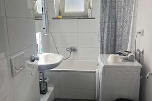Einzigartige 2-Zimmer-Wohnung mit Balkon und Gartenanteil in ruhiger Lage von Regensburg – Die vollständige Adresse der Immobilie erhältst du vom Anbieter., 93051 Kumpfmühl-Ziegetsdorf-Neuprüll, Regensburg – Vorschaubild 5