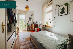 Denkmalschutz: Charmante 3,5-Zimmer Altbauwohnung mit Balkon in bester Lage! – 79102 Oberau, Freiburg im Breisgau – Vorschaubild 4