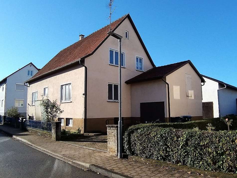 Hausansichten Ost u. Nord