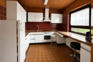 Charmanter Bungalow mit lichtdurchflutetem Keller und viel Raum zur individuellen Entfaltung. – Die vollständige Adresse der Immobilie erhältst du vom Anbieter., 68809 Neulußheim – Vorschaubild 1