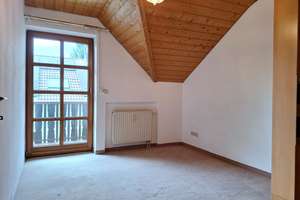 Gepflegte Doppelhaushälfte mit Einliegerwohnung oder als Zweigenerationenhaus – Die vollständige Adresse der Immobilie erhältst du vom Anbieter., 81827 Waldtrudering, München – Vorschaubild 8