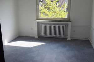 Top saniert !!! Helle 3-Zi.-Whg., 4. OG., Lift, 2  Balkone, K.D.B., ca. 75 m², € 1.200,-- – Vagedesstrasse 2, 40479 Pempelfort, Düsseldorf – Vorschaubild 12