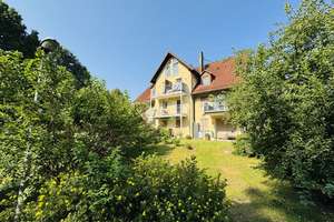 Ruhiges Wohnen - 3-Zimmer-Wohnung mit Balkon und Stellplatz – Die vollständige Adresse der Immobilie erhältst du vom Anbieter., 2828 Ludwigsdorf, Görlitz – Vorschaubild 1