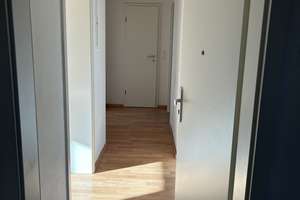 Charmante DG-Wohnung mit viel Licht in Essen-Frohnhausen sucht ab Mai neuen Mieter*in – Rankestr. 2, 45144 Frohnhausen, Essen – Vorschaubild 4