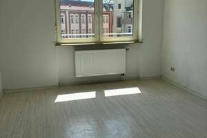 Mit Südbalkon in einer verkehrsberuhigten und zentrumsnahen Lage – Schweppermannstr. 72a, 90408 Uhlandstraße, Nürnberg – Vorschaubild 3