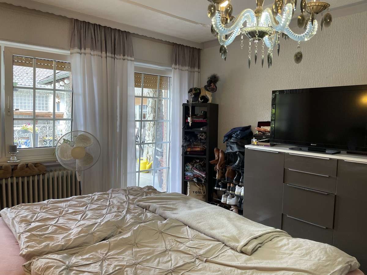 Immobilie in Florstadt - Einfamilienhaus im Bungalowstil mit großem Garten und Terrasse - Bild 28