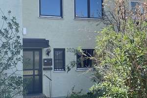 Attraktives und großzügiges Reihenmittelhaus mit 2 Gärten in Stuttgart-Neugereut, BEZUGSBEREIT – Pelikanstr. 30c, 70378 Neugereut, Stuttgart – Vorschaubild 2