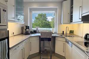 Bezaubernde Penthouse-Wohnung in Ohlstedt – Die vollständige Adresse der Immobilie erhältst du vom Anbieter., 22397 Wohldorf-Ohlstedt, Hamburg – Vorschaubild 9