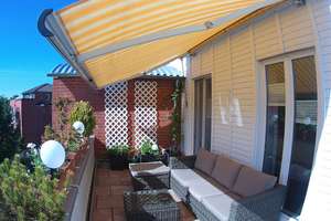 Moderne 2-Zimmer-Wohnung mit großer Dachterrasse in HH-Schnelsen von privat