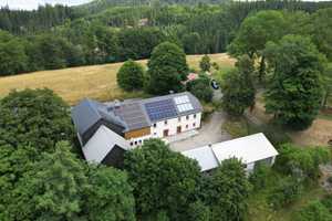 Wohntraum mit viel Wald und Wiese  – Hof (Kreis) – Vorschaubild 1