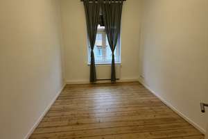 Sehr helle, sanierte Altbauwohnung mit großer Wohnküche! – 68169 Neckarstadt-West, Mannheim – Vorschaubild 3