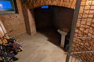 Property thumbnail 9