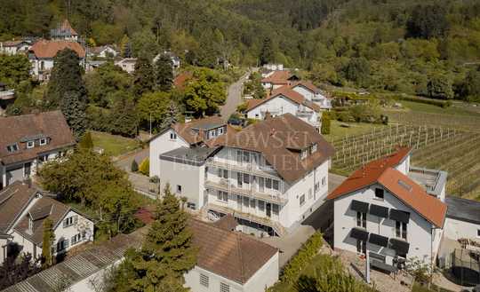 In herrlicher Weinberglage - Gästehaus-Ensemble mit 17 Einheiten!