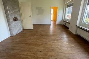 Charmantes 2-Familienhaus auf großzügigem Sonnengrundstück in bevorzugter Lage von Remscheid-Lennep – Albert-Schmidt-Allee 50, 42897 Lennep Nord, Remscheid – Vorschaubild 17