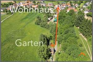 Charmantes Wohnhaus mit Nebengebäude – Die vollständige Adresse der Immobilie erhältst du vom Anbieter., 34593 Knüllwald – Vorschaubild 4
