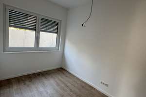 Geräumige Doppelhaushalte Wiesbaden-Auringen / House Close to International School – Am Weinberg 18, 65207 Auringen, Wiesbaden – Vorschaubild 4