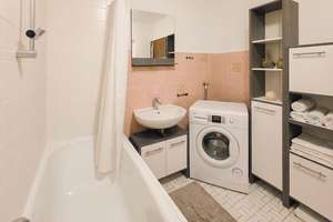 RESERVIERT!!! Vollvermietetes Zweifamilienhaus mit Doppelgarage – Ideale Kapitalanlage – Die vollständige Adresse der Immobilie erhältst du vom Anbieter., 45145 Frohnhausen, Essen – Vorschaubild 13