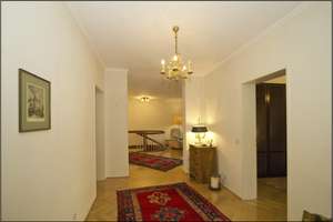 Zwangsversteigerung 23.06.2026 -- Maisonette ca. 170 m² | Düsseltal | Schwimmbad · Loggia · TG – Sybelstraße 26a, 40239 Düsseltal, Düsseldorf – Vorschaubild 5