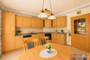 Exklusiver Bungalow Baujahr 2001 – Komfortables Wohnen mit Sommergarten und Garage in Hesel  – Die vollständige Adresse der Immobilie erhältst du vom Anbieter., 26835 Hesel – Vorschaubild 13