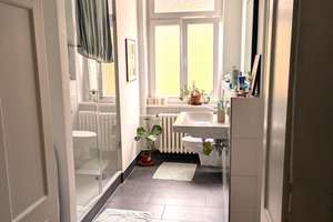 Heller sanierter Stilaltbau, 2 Zi.Kü. Bad, Gäste WC Balkon , Aufzug von Privat – Rheinstraße 49, 65185 Mitte, Wiesbaden – Vorschaubild 6