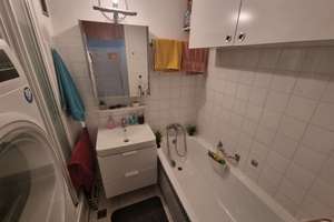 **Helle 3,5-Zi.-Wohnung mit gigantischer Aussicht und TG-Stellplatz** – Die vollständige Adresse der Immobilie erhältst du vom Anbieter., 70195 Botnang-Nord, Stuttgart – Vorschaubild 16