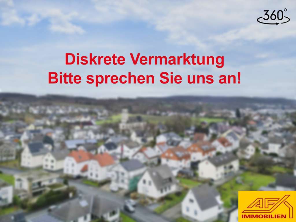 Schmuckes Einfamilienhaus in Abg.-Bruchhausen - zum Innenausbau vorbereitet!