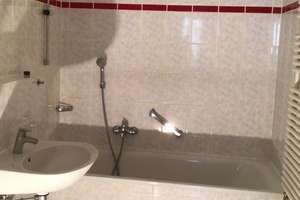 Traumhaft schön -  2Raum mit Balkon + herrlichem Pool – Putbuser Weg 14, 1109 Klotzsche (Stadtteil), Dresden – Vorschaubild 10