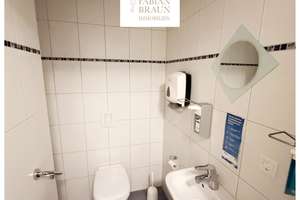 *Rarität*Praxis/Wohnung, EG, barrierefrei, EBK, 2 WC´s, Dusche, Carport, 90482 Nürnberg-Laufamholz – Die vollständige Adresse der Immobilie erhältst du vom Anbieter., 90482 Laufamholz, Nürnberg – Vorschaubild 9