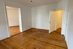 CHARMANTE 3-ZIMMER-ALTBAUWOHNUNG - IDEAL FÜR SINGLES/PÄRCHEN - FREI AB DEM 01.06 ! – Die vollständige Adresse der Immobilie erhältst du vom Anbieter., 12439 Niederschöneweide, Berlin – Vorschaubild 5