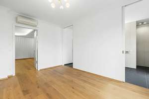 Luxuriöse 4-Zimmer-Wohnung - ruhig im Innenhof gelegen – Die vollständige Adresse der Immobilie erhältst du vom Anbieter., 80802 Schwabing-Ost, München – Vorschaubild 5