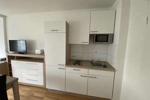 Wunderschöne, möblierte Wohnung in zentralster Lage Wiesbadens – Dotzheimer Straße 12, 65185 Mitte, Wiesbaden – Vorschaubild 2