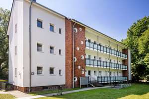 Frisch sanierte 2-Zimmer Wohnung mit Balkon in Top-Lage – Westeresch 7, 26125 Ohmstede, Oldenburg (Oldenburg) – Vorschaubild 1