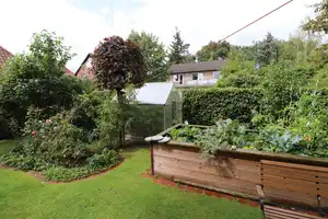 Umfangreich saniertes Haus mit 3 Wohneinheiten – Oldenburg (Oldenburg) – Vorschaubild 6
