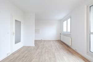 Frisch sanierte 3-Zimmerwohnung mit modernen Bad mit Wanne – Ernst-Haeckel-Weg 9, 6122 Nördliche Neustadt, Halle (Saale) – Vorschaubild 8