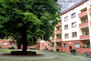 Gemütliche 2-Zimmer-Wohnung in bester Lage von Stadtfeld Ost!