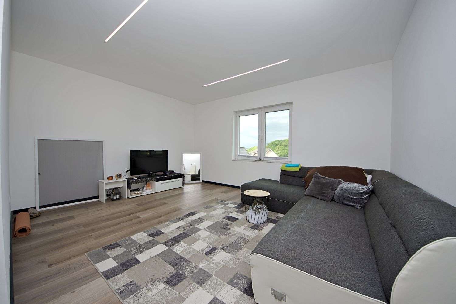 Immobilie in Wassenach - Modernes Traumhaus in idyllischer Lage von Wassenach - Bild 6