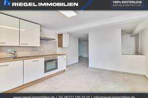 Sie hier? Wir auch! Diese atemberaubende Villa mit Pool bietet ein unvergleichliches Wohnerlebnis – Die vollständige Adresse der Immobilie erhältst du vom Anbieter., 67360 Lingenfeld – Vorschaubild 50