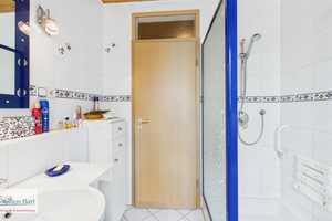 GEPFLEGTES WOHNHAUS MIT 4 SZ, 2 BÄDERN, GARTEN U. GARAGE IN TOP LAGE! – Merzig-Wadern (Kreis) – Vorschaubild 9