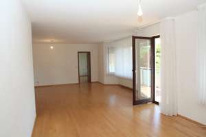 Entspannen auf Riesenbalkon: 4-Zimmer-Wohnung in Kassel-Kirchditmold. Provisionsfrei - ohne Makler – Die vollständige Adresse der Immobilie erhältst du vom Anbieter., 34130 Kirchditmold, Kassel – Vorschaubild 11