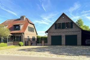 Ihr Rückzugsort im Grünen - Einfamilienhaus mit Einliegerwohnung, Wildkammer und Pool – Groß Quassow 25b, 17237 Userin – Vorschaubild 2