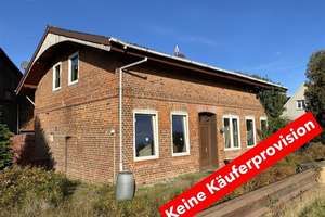 . . . Wohnhaus & Werkhalle mit Sanierungsbedarf . . . keine Käuferprovision – Die vollständige Adresse der Immobilie erhältst du vom Anbieter., 23881 Breitenfelde – Vorschaubild 1