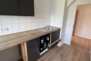 Frisch renovierte 3-Raumwohnung mit neuer Einbauküche – Arndtstraße 2, 39108 Stadtfeld Ost, Magdeburg – Vorschaubild 7