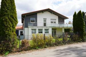 Exklusive Unternehmerresidenz, ideal als großes 1 oder 2 Familienhaus, nicht weit von Ravensburg – Die vollständige Adresse der Immobilie erhältst du vom Anbieter., 88281 Schlier – Vorschaubild 1