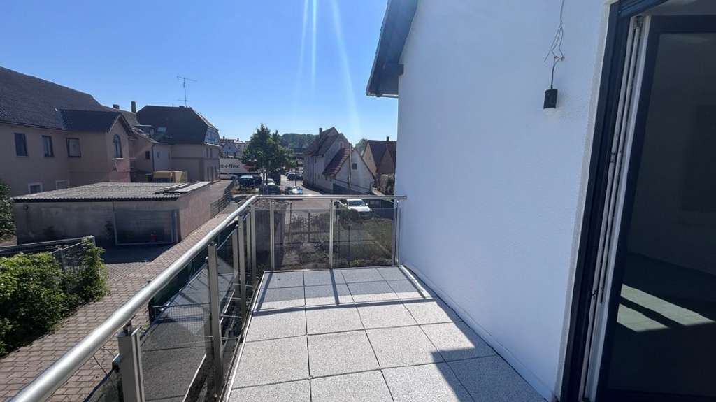 Immobilie in Offenau - Elegantes Einfamilienhaus mit 6 Zimmern in Offenau - Bild 4