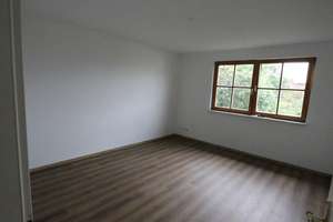 Viel Platz für den Alltag in diesem Haus in Berlin Reinickendorf – Die vollständige Adresse der Immobilie erhältst du vom Anbieter., 13405 Reinickendorf (Ortsteil), Berlin – Vorschaubild 4